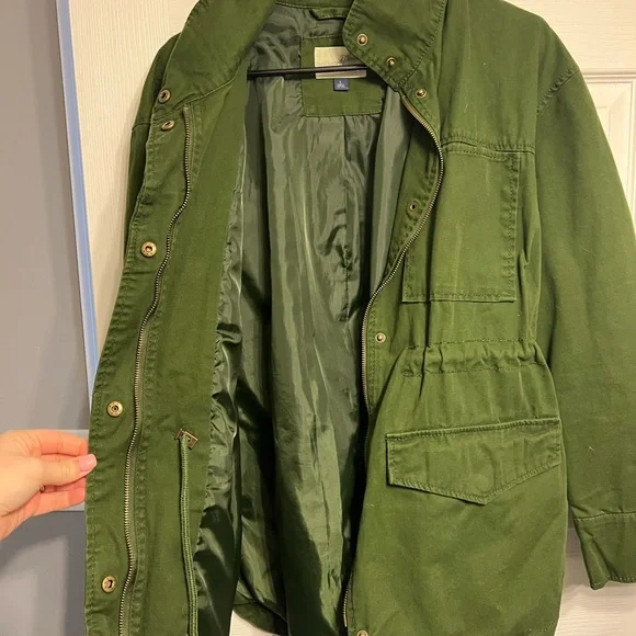 Jacket - Picture 2 of 3